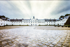 a-cayot-chateau-de-le-verrerie_49153166246_o