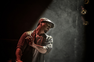 Dans la lumière