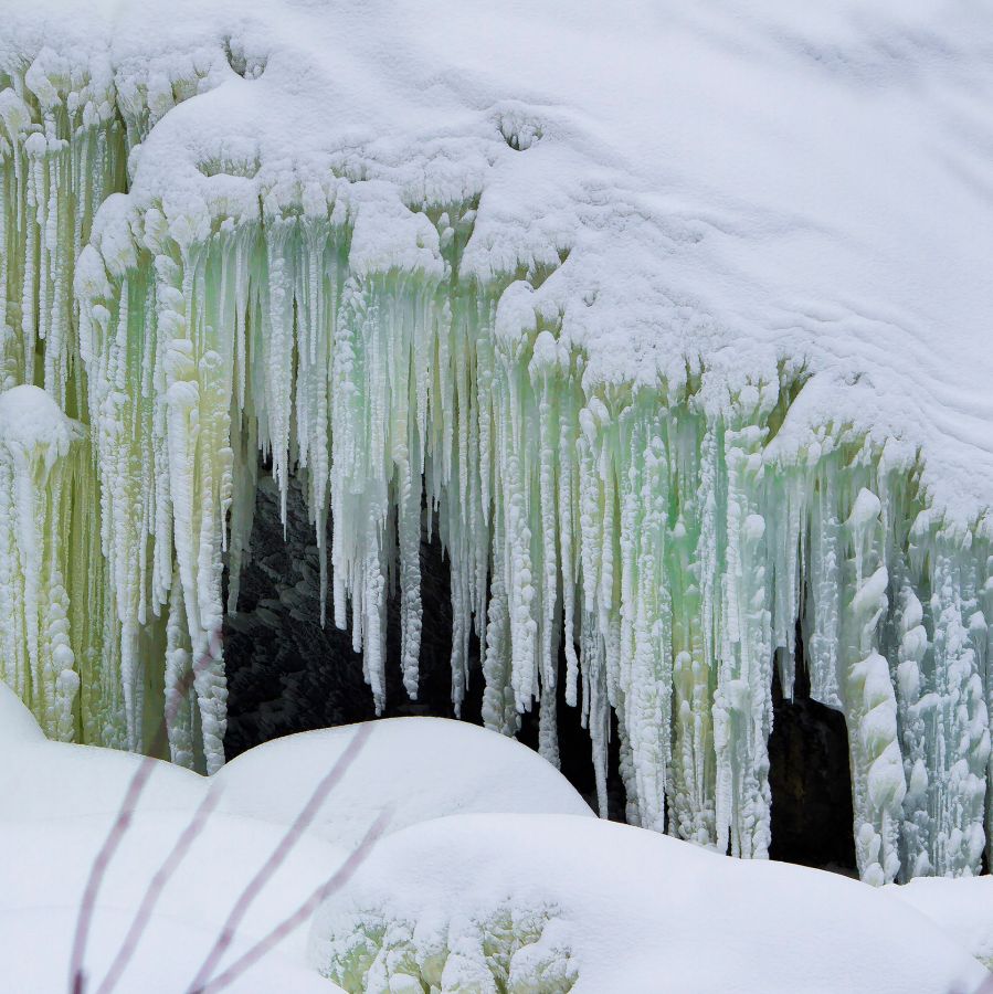 Stalactites de glace - Mosnier M