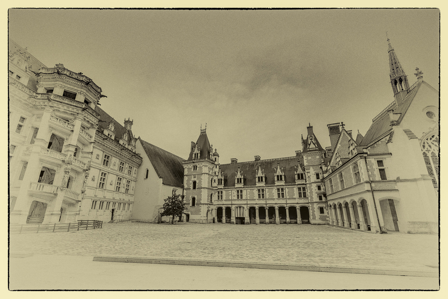 blois_51991930983_o